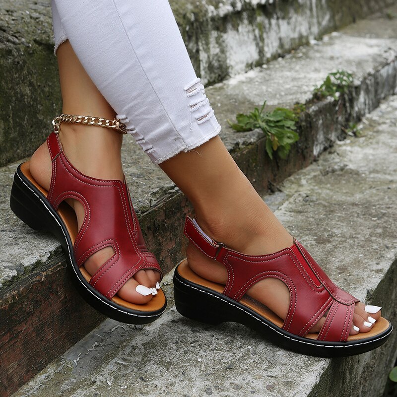 Women’s Casual Sandals - Lightweight Everyday Fit - Pania