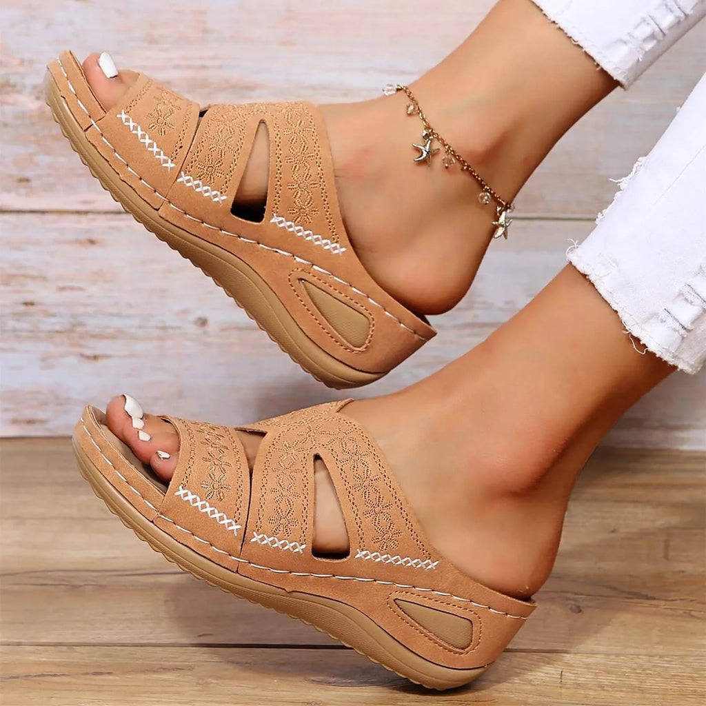 Women’s Stylish Orthopedic Sandals - Cushioned Support Fit - Aria