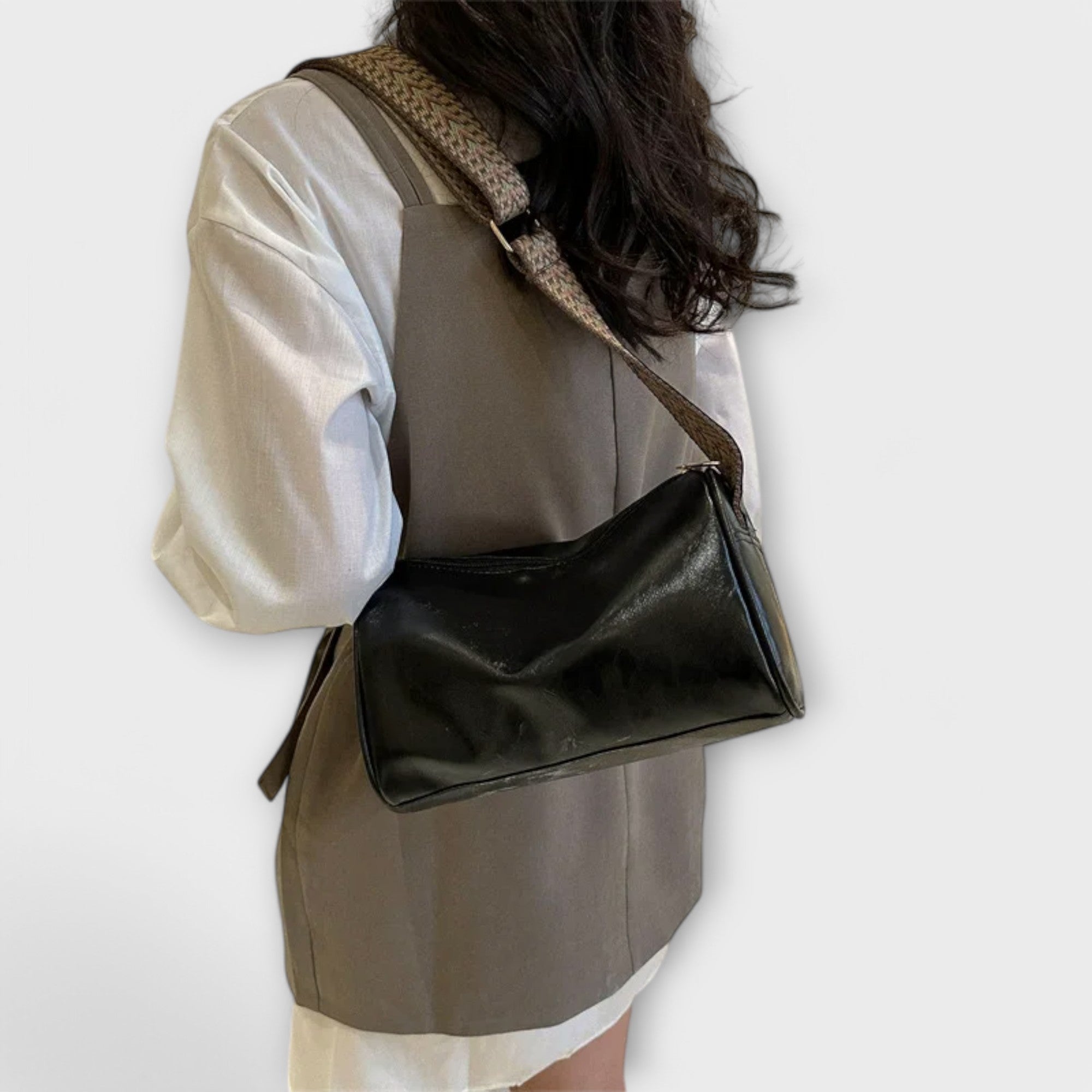 Women’s Vintage Crossbody Bag - Spacious Everyday Bag - Olivia