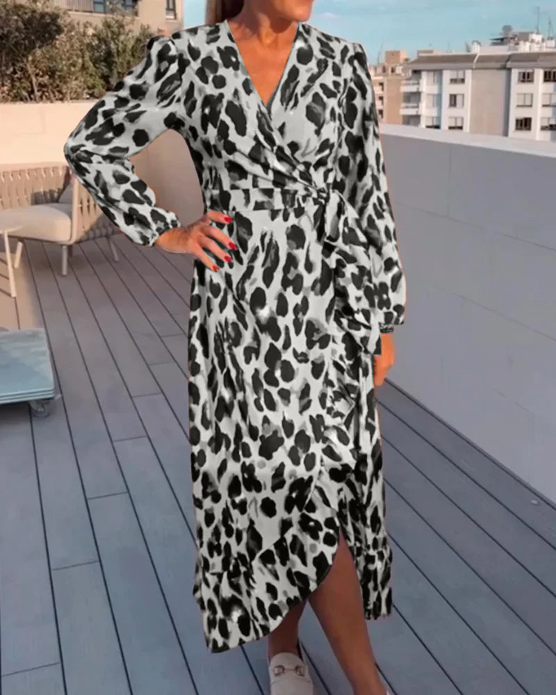 Women’s Leopard Print Midi Dress – V-Neck Fitted Casual Dress – Leila